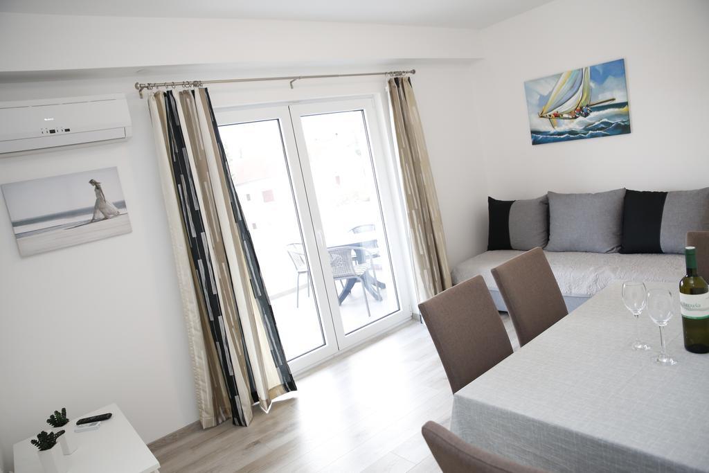 Apartments Gabrijel Vodice Exterior foto