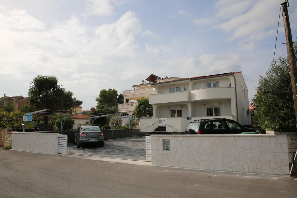 Apartments Gabrijel Vodice Exterior foto